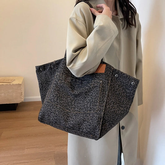 Leopard Pattern Large Capacity Tote Handbag